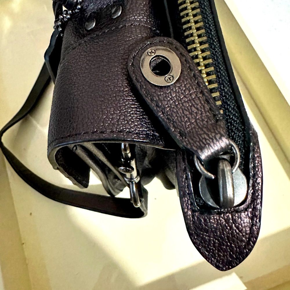 Stunning Coach Ryder Metallic purse and Accordian Zip Wallet - Picture 5 of 14